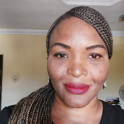 Linda, 42