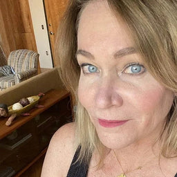 Sophie, 38